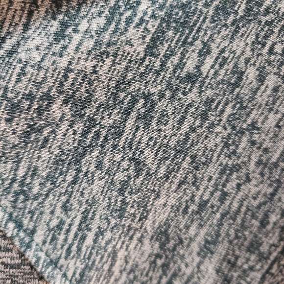 Under Armour Heatgear Tech Twist 1/2 Zip Pullover Top Womens Size XL Gray Golf - Picture 7 of 9